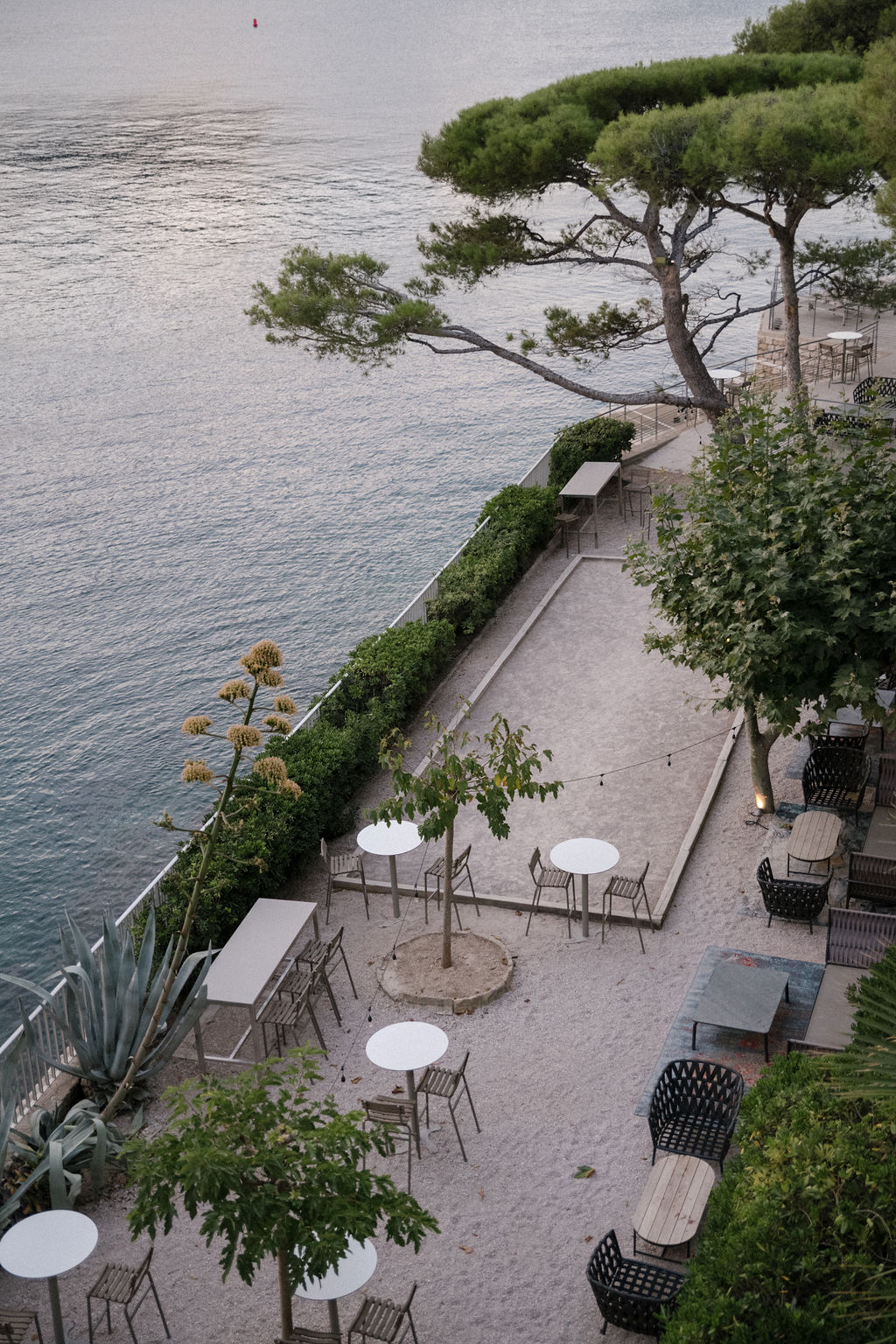 photographe-couple-cassis-seance-engagement_xkxvjo
