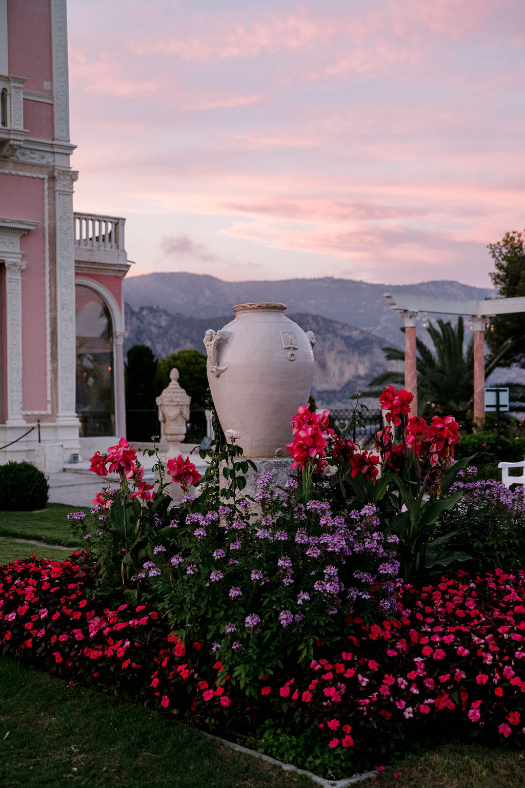 photographe-luxe-mariage-villa-ephrussi_14_di8zg5