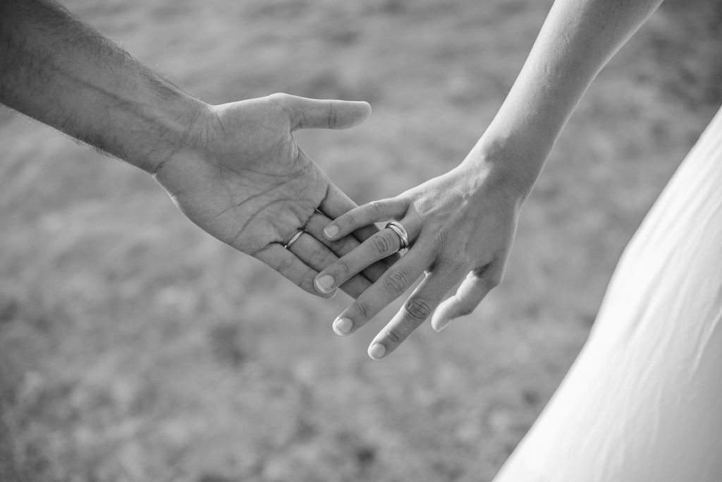 photographe-couple-cassis-seance-engagement_6_tjfpfi